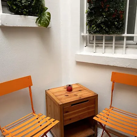 Close To The Park Georges Brassens Apartment