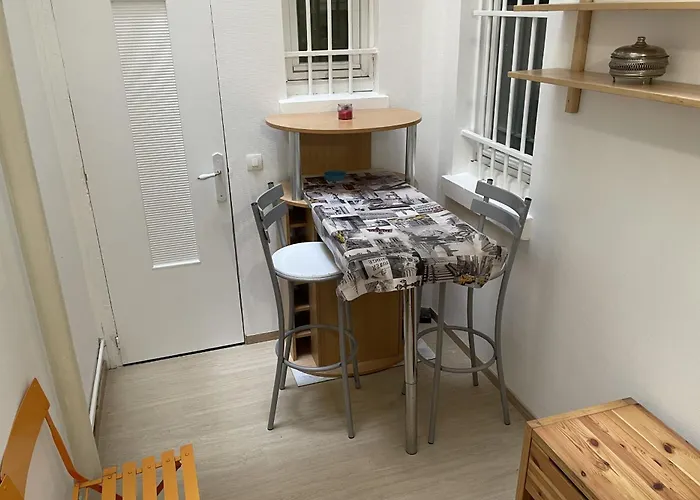 Close To The Park Georges Brassens Appartement *